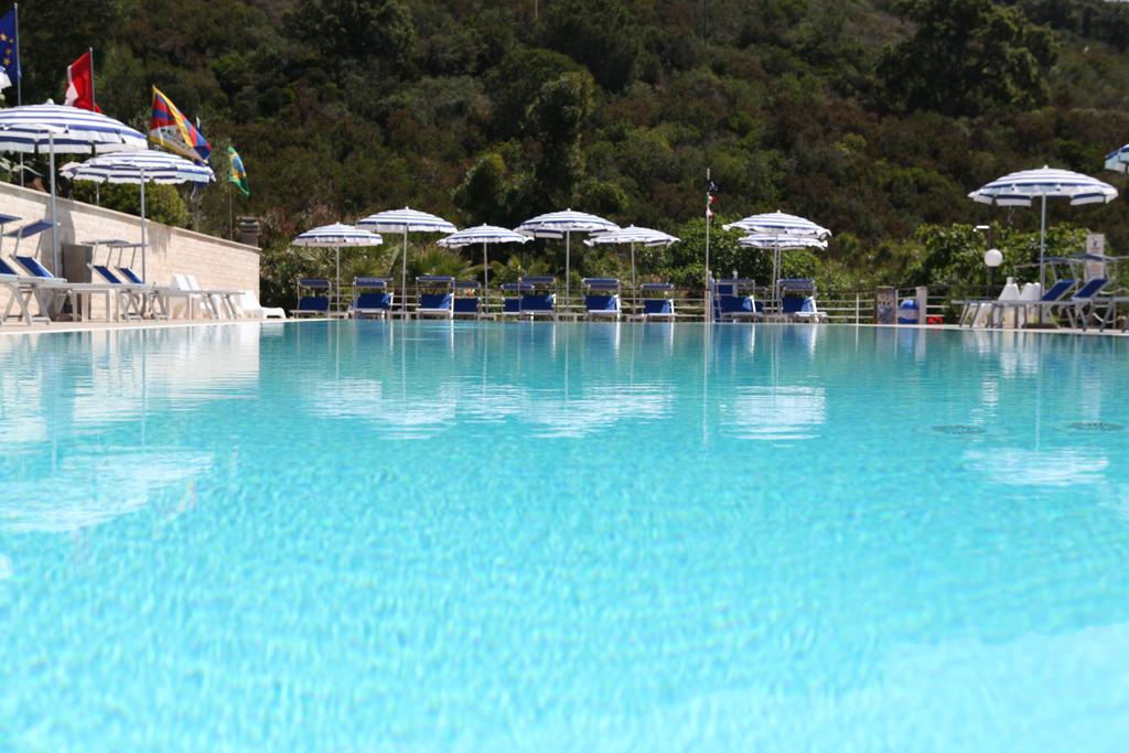 Hotel Villa Giulia Porto Azzurro Bagian luar foto