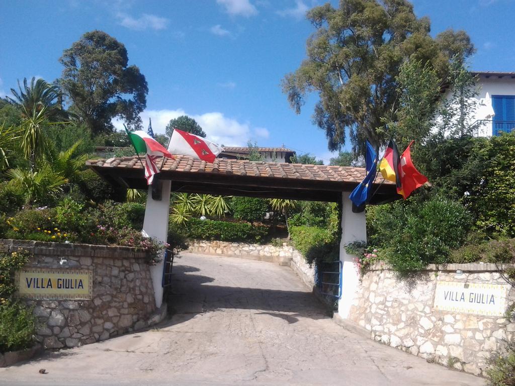 Hotel Villa Giulia Porto Azzurro Bagian luar foto